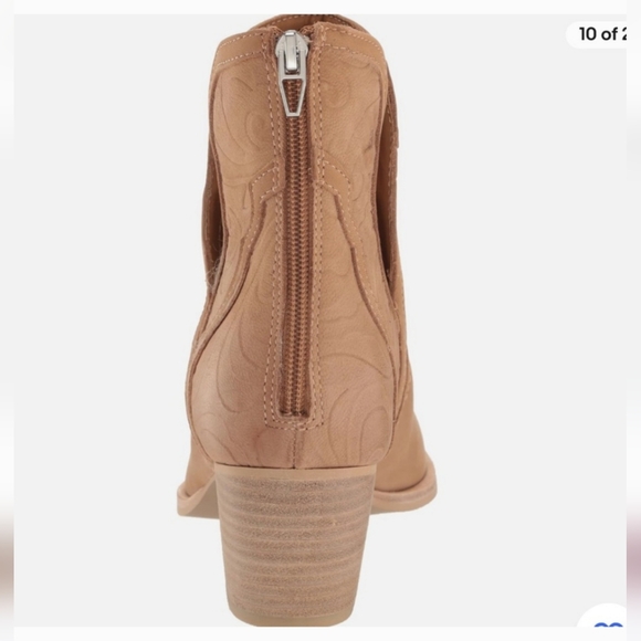 Dolce Vita Silvan Bootie - Picture 2 of 9